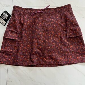 NWT KUHL Krusier Getaway Skort Floral with side pockets size small